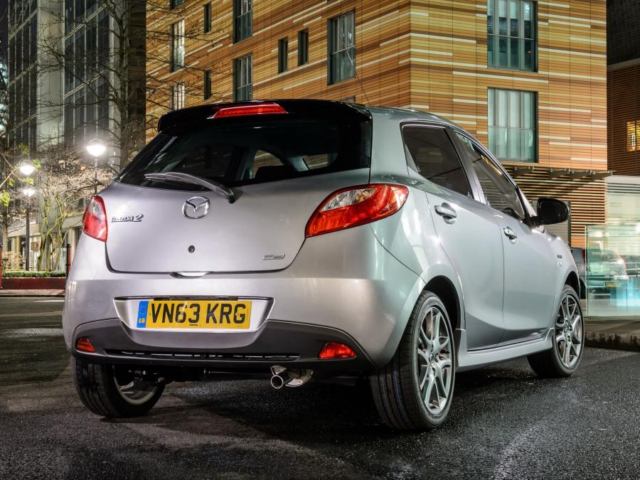  Mazda2 Sport Colour 2014 года  (фото 9 из 12)